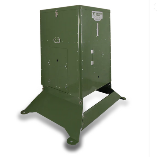American Feeder S300 180lb fish feeder